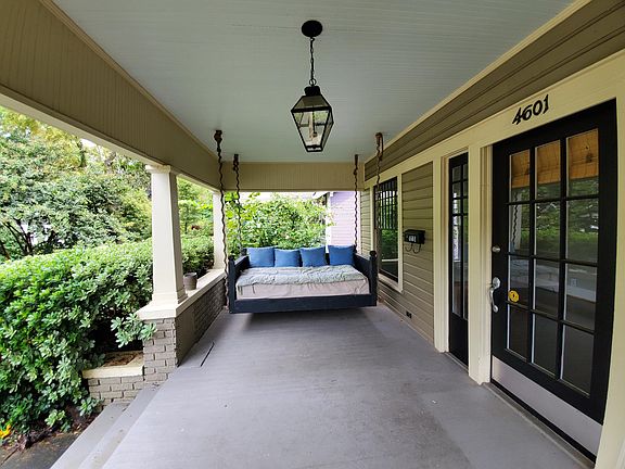 Front porch bed swing