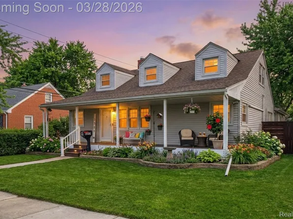 3505 16th St, Wyandotte, MI 48192