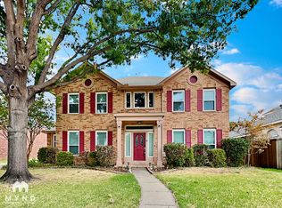 1427 Susan Ln, Carrollton, TX 75007