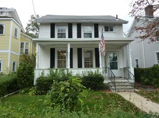 21 Ellis Pl, Ossining, NY 10562