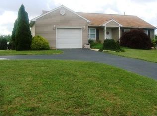 95 Youngsburg Rd, Coatesville, PA 19320