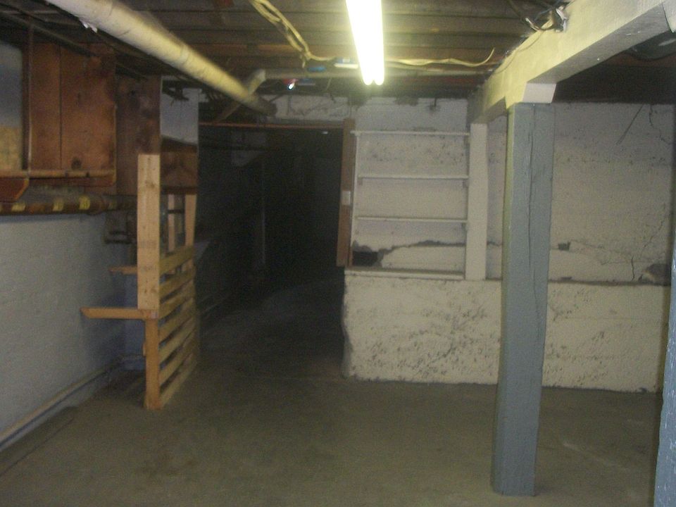 2nd image of Winchester Ave