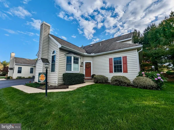 1004 Churchill Ln, Garnet Valley, PA 19060