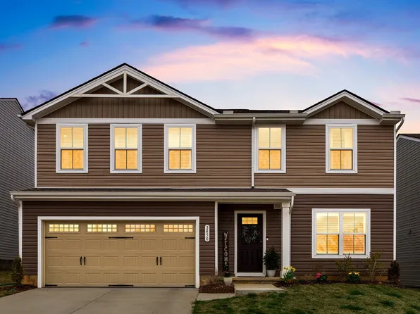 2450 Brokeshire Dr, White House, TN 37188