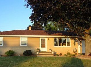 3542 N Spruce St, Appleton, WI 54914