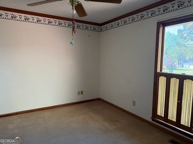 206 Ridge Cir — Photo 13