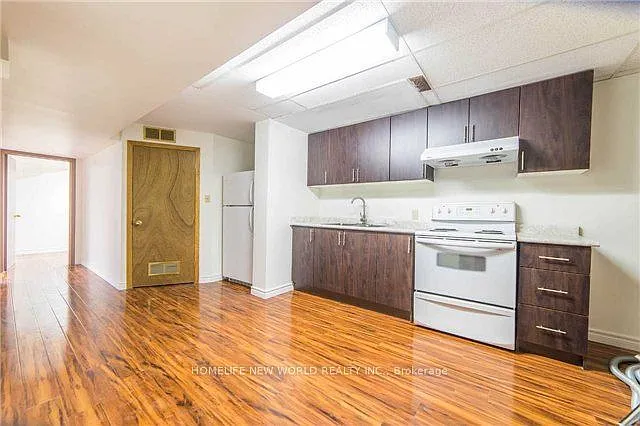 40 Burnt Bark Dr #BASEMENT — Photo 4