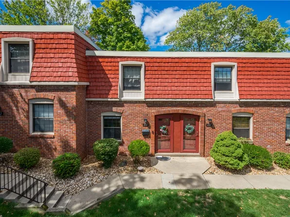 230 Colony Ct, Pittsburgh, PA 15205