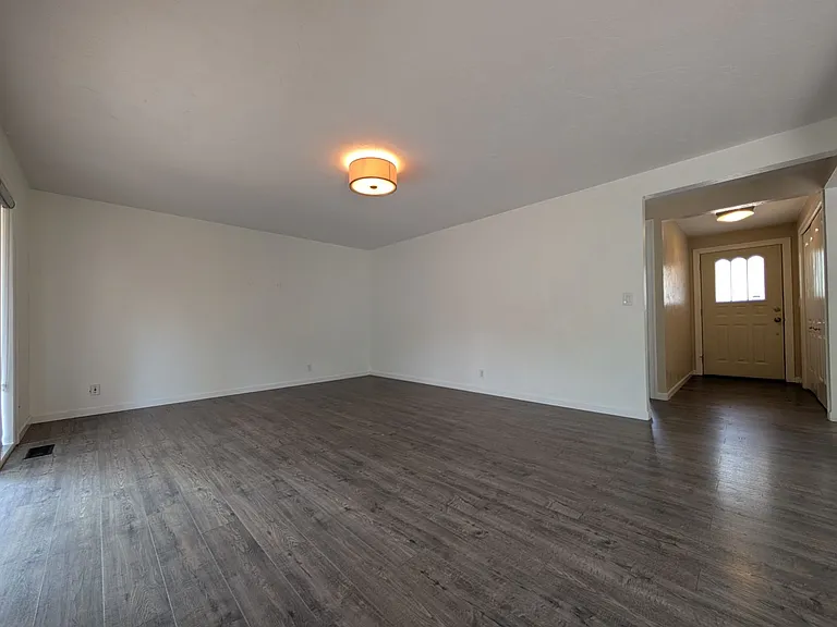 3570 Hickory Ave — Photo 13