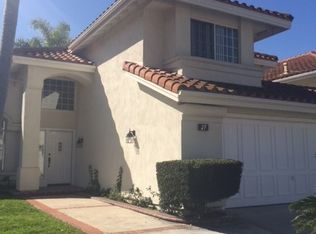 27 Decente, Irvine, CA 92614