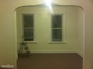 7424 65th St, Ridgewood, NY 11385