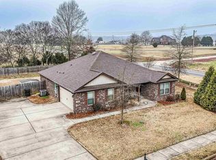 100 Beaver Brook Pl, Toney, AL 35773