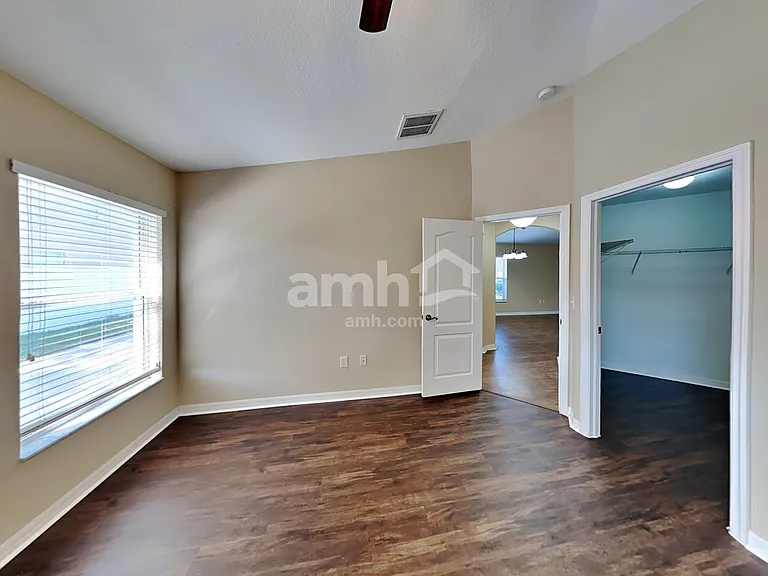 10047 Perthshire Cir — Photo 10
