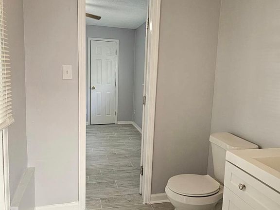 5th image of 716 Hamilton Ave