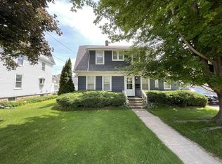 415 N University Ave, Beaver Dam, WI 53916