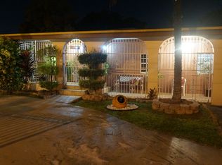 3218 SW 87th Ave, Miami, FL 33165