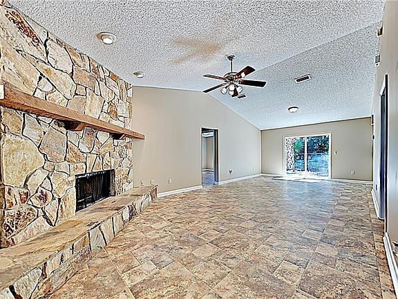 3rd image of 2189 Gretna Dr