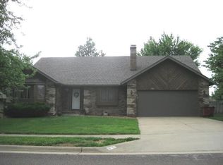 5495 S Parkhill Ave, Springfield, MO 65810