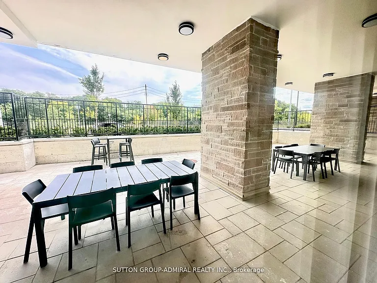 10 Deerlick Ct #302 — Photo 15