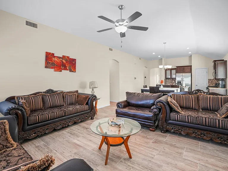 13833 Sky Harbor Ave — Photo 32