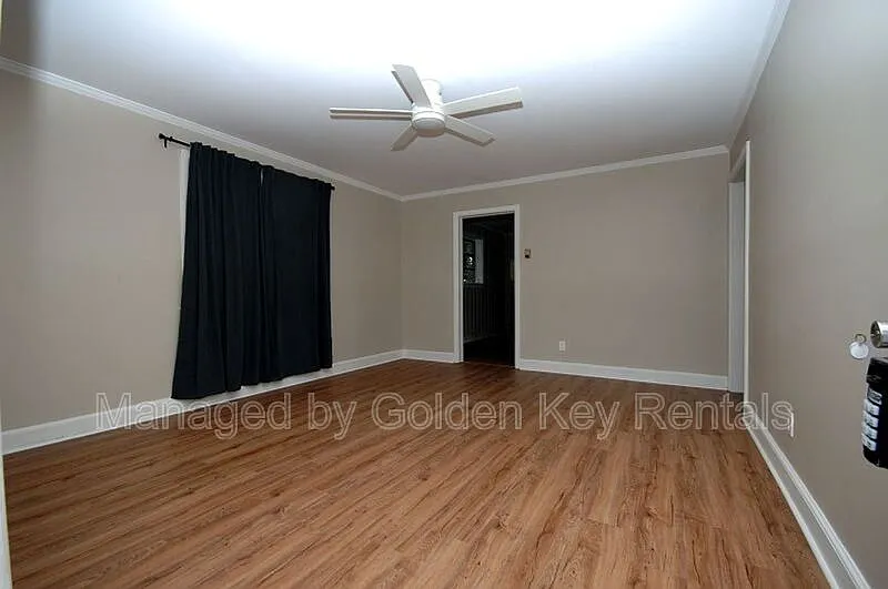 2 bed, 1.0 bath, $1,000 — Photo 3
