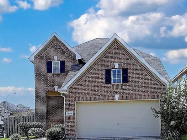 14239 Oro Valley Dr, Houston, TX 77083