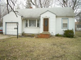 6707 Elmwood Rd, Mentor, OH 44060