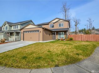 512 Cliff Ct, Kalama, WA 98625