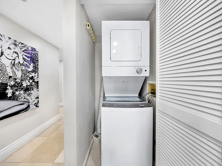Washer/Dryer