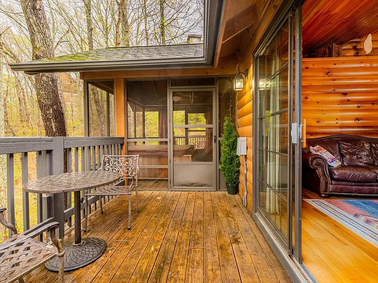 810 Cabin Creek Way — Photo 30