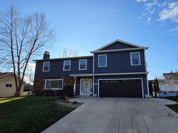 1424 Hickory WAY, Racine, WI 53405