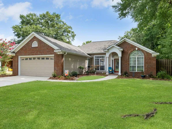 1400 Old Village Rd, Tallahassee, FL 32312