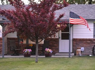 5902 Oak St, Nampa, ID 83687