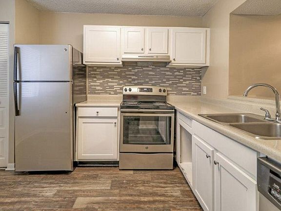 5th image of 522 SW 4th Ave #20