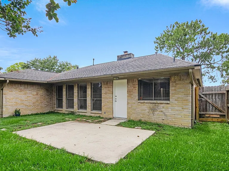 11426 Sageperry Dr — Photo 25
