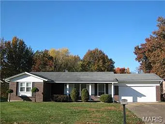 405 Marie Ln photo 1