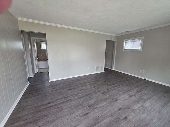 4th image of 3825 Kenard Ct