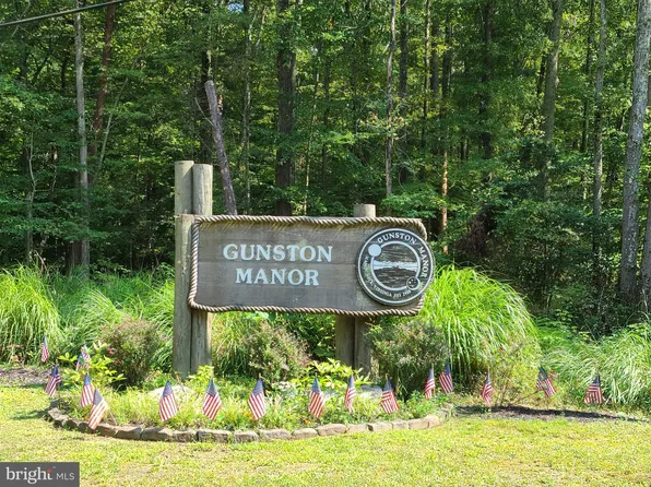 11538 Gunston Road Way, Lorton, VA 22079