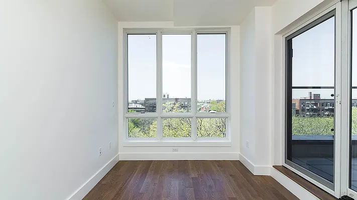 Rented by Twin Group | media 18