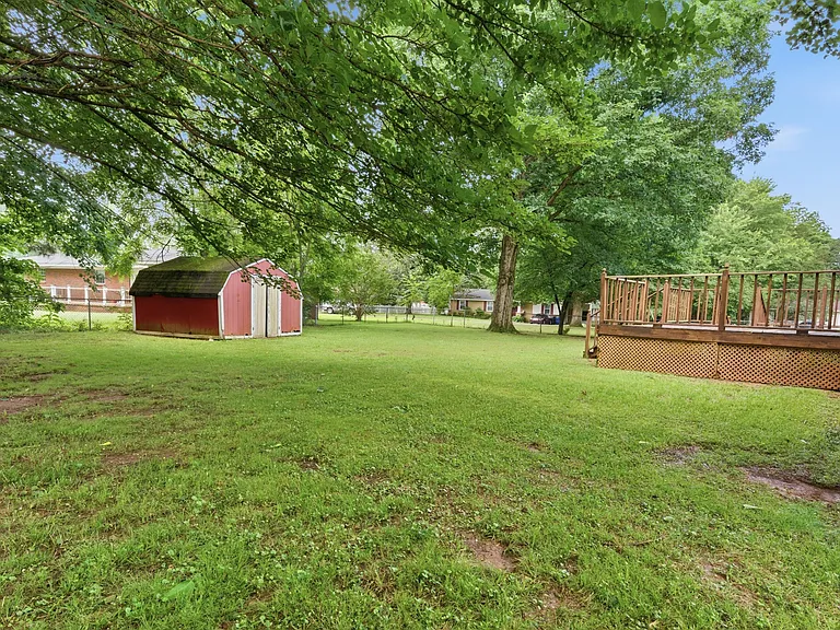 8413 Old Madison Pike — Photo 21