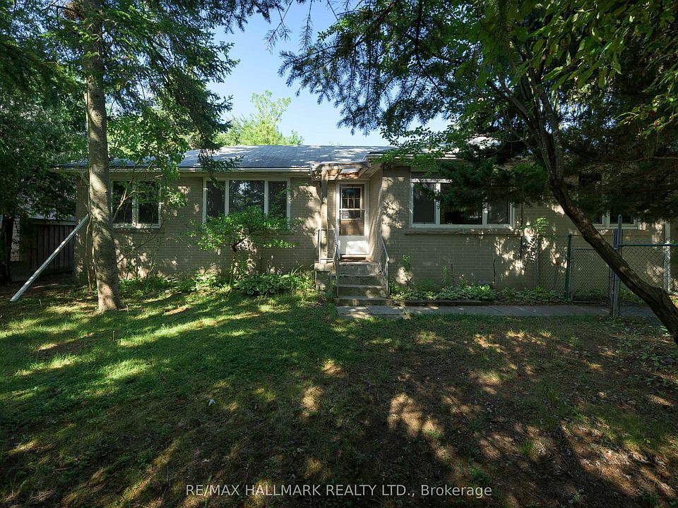 1st image of 4 Crestview Rd
