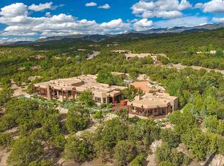 1113 Piedras Rojas, Santa Fe, NM 87501