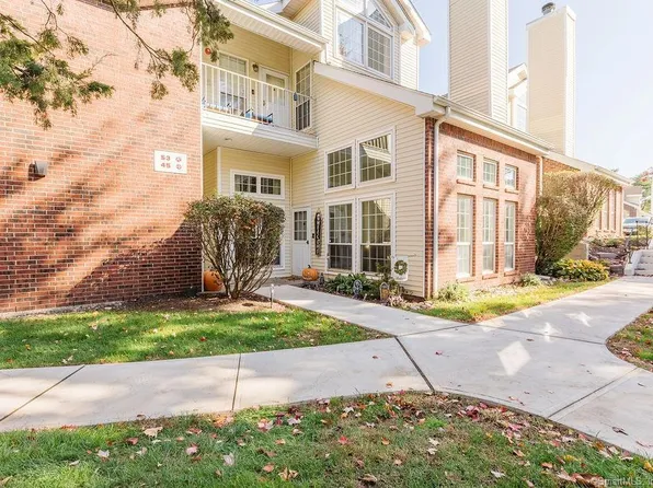 45 Carriage Crossing Lane #45, Middletown, CT 06457