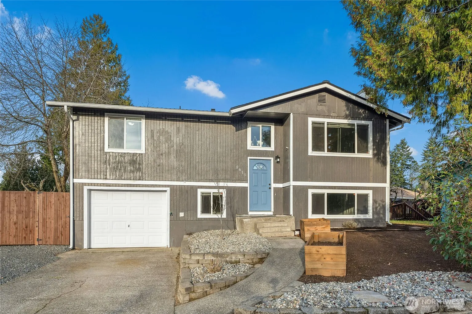 2615 Mount McKinley Court photo 1