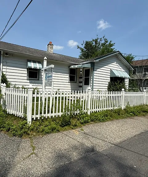 14 Haskell Ave #A — Photo 1