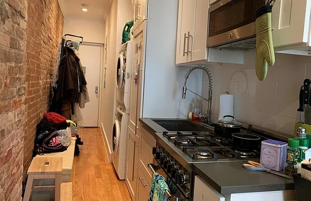 Rented by Compass | media 12