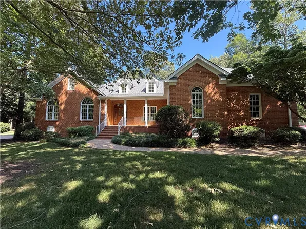 4537 Wellington Farms Dr, Chester, VA 23831