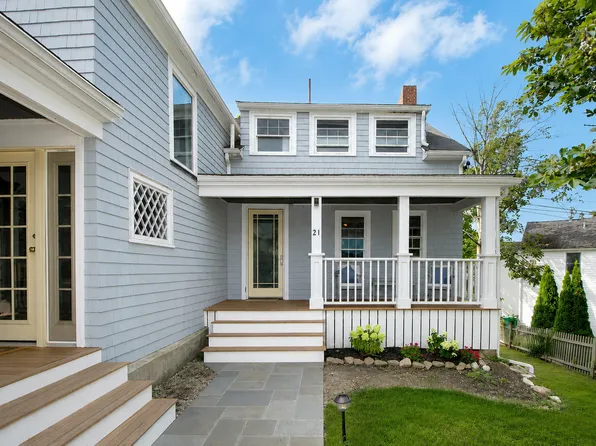 21 Elm Ct #21, Cohasset, MA 02025
