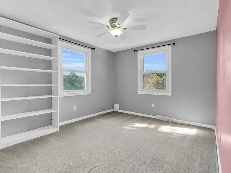 7 Briarwood Rd — Photo 12