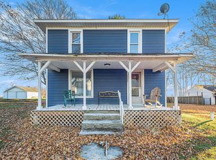 2249 E Montgomery Rd, Hillsdale, MI 49242